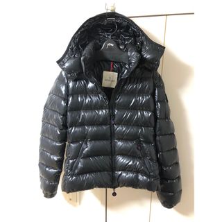 MONCLER HIPPOLITE ダウンジャケット