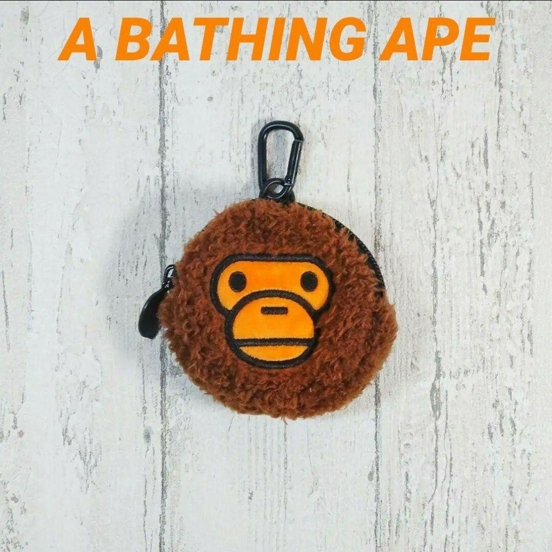 A BATHING APE(アベイシングエイプ)の新品・未使用☆A BATHING APE もこもこマイロ コインケース レディースのファッション小物(コインケース)の商品写真