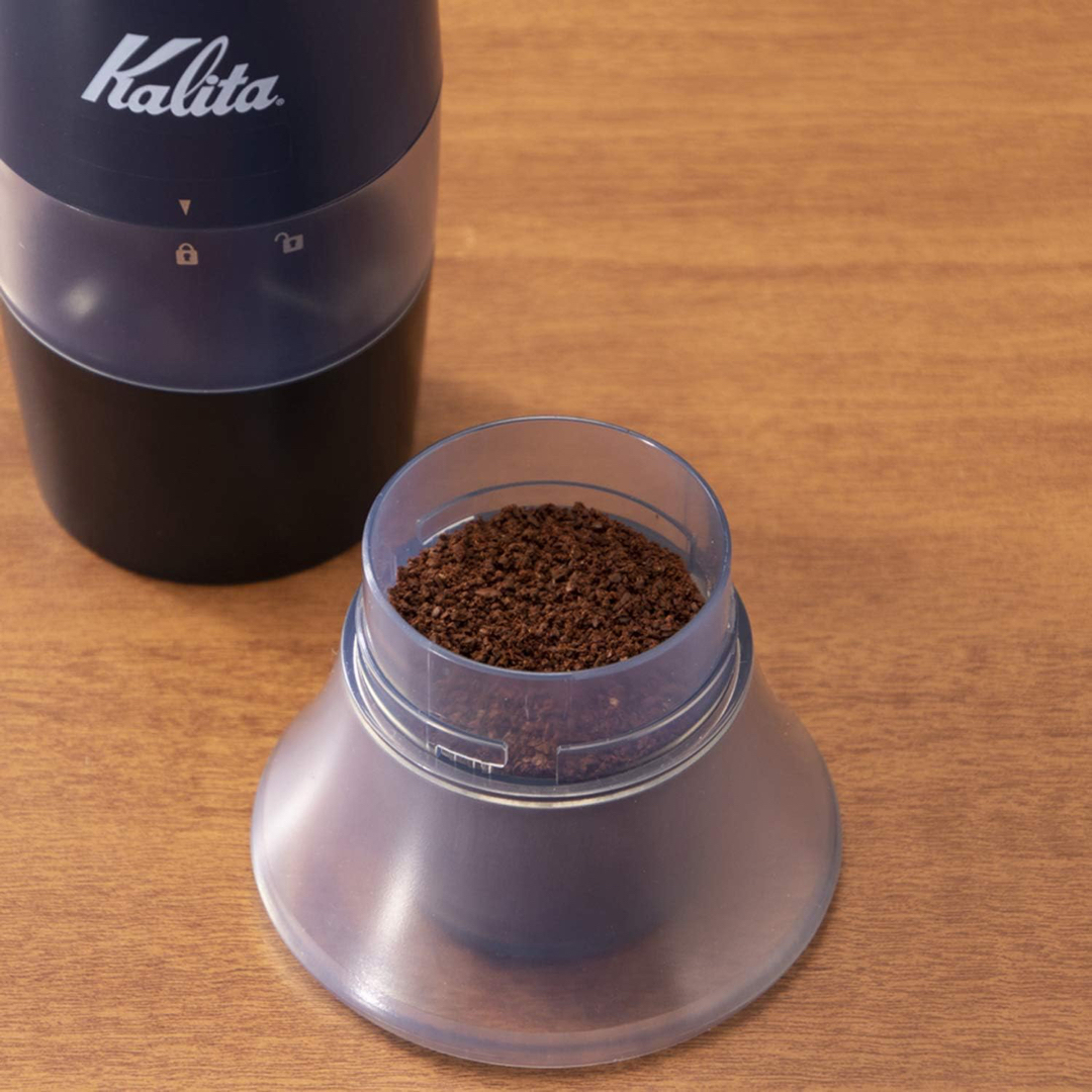 Kalita(カリタ)の新品未使用品カリタ電動コーヒーグラインダー スローG スモーキーブルー 送料無料 スマホ/家電/カメラの調理家電(電動式コーヒーミル)の商品写真