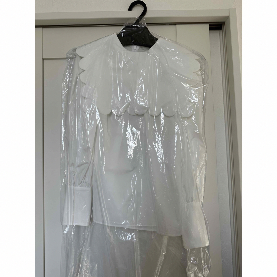 今期未使用 完売品 cygne シーニュ スカラップブラウス isabelle