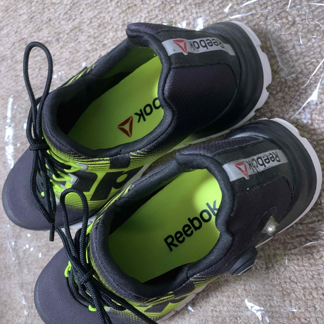 Reebok(リーボック)のリーボック スニーカー ポンプ レディースの靴/シューズ(スニーカー)の商品写真