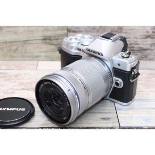 オリンパス(OLYMPUS)の⭐️美品⭐️レトロな見た目と超高性能⭐️OM-D E-M10 MarkIII⭐️(ミラーレス一眼)