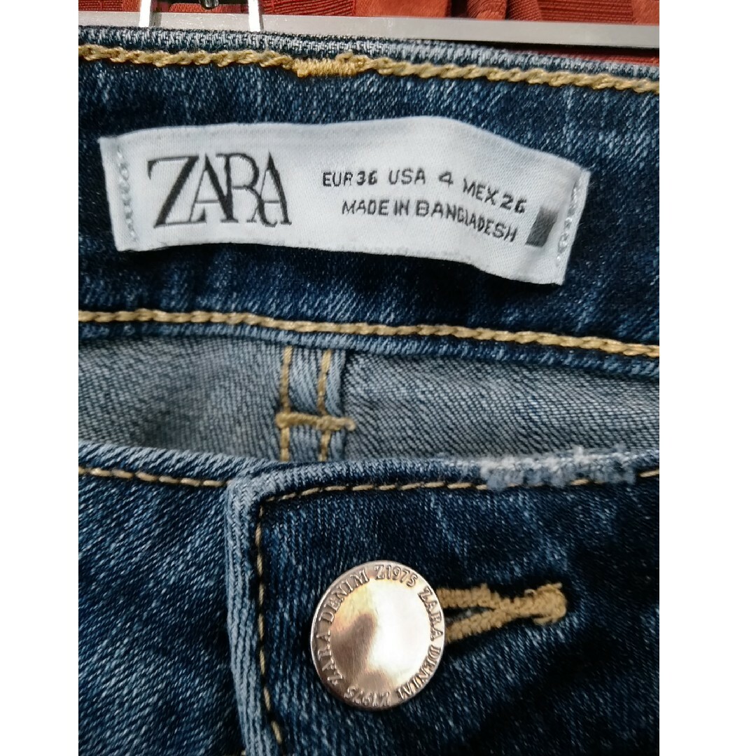 新品未使用❗ZARA❗ダメージデニムストレッチスキニーパンツ❗