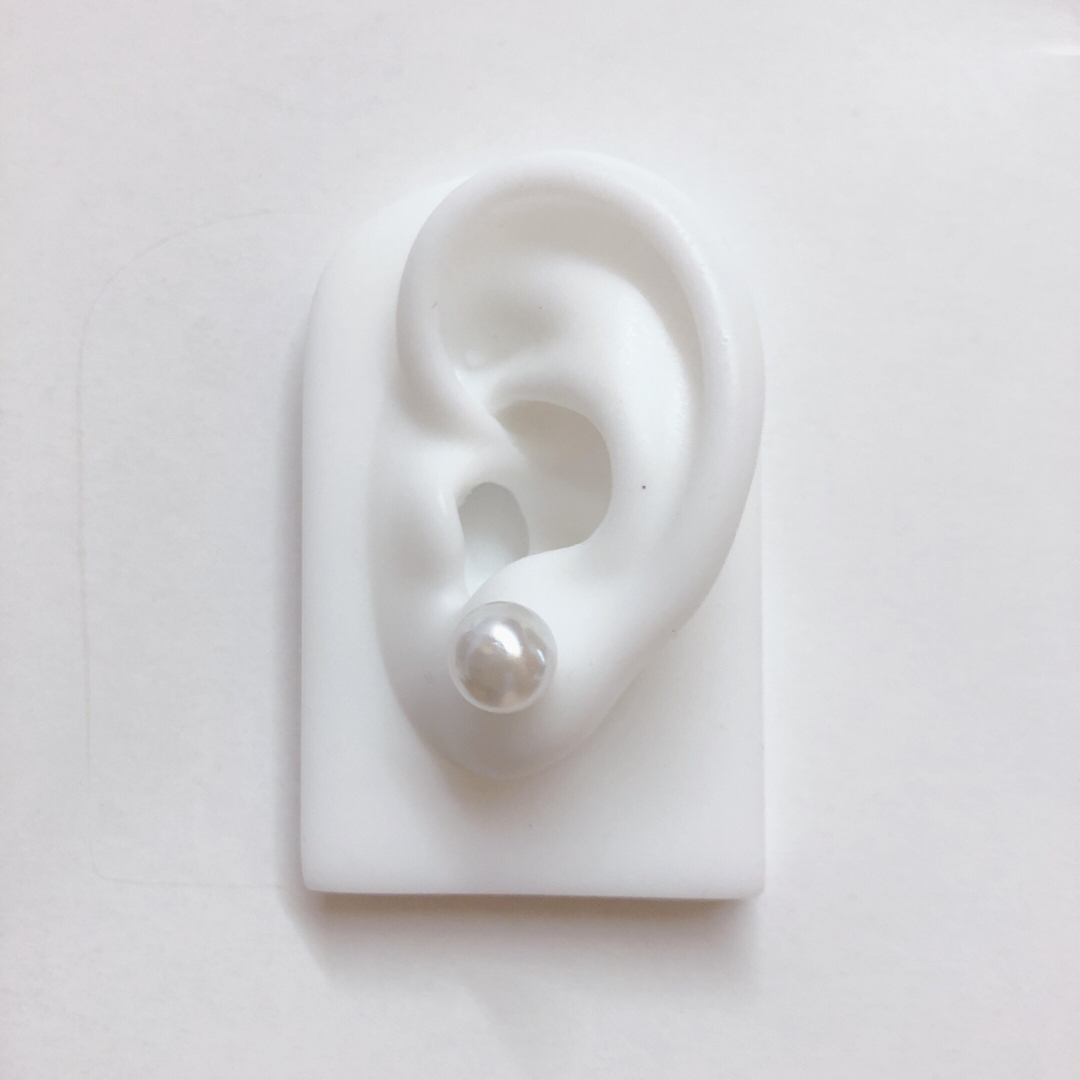 DEUXIEME CLASSE(ドゥーズィエムクラス)の【新品】pearl pierce / 10mm レディースのアクセサリー(ピアス)の商品写真