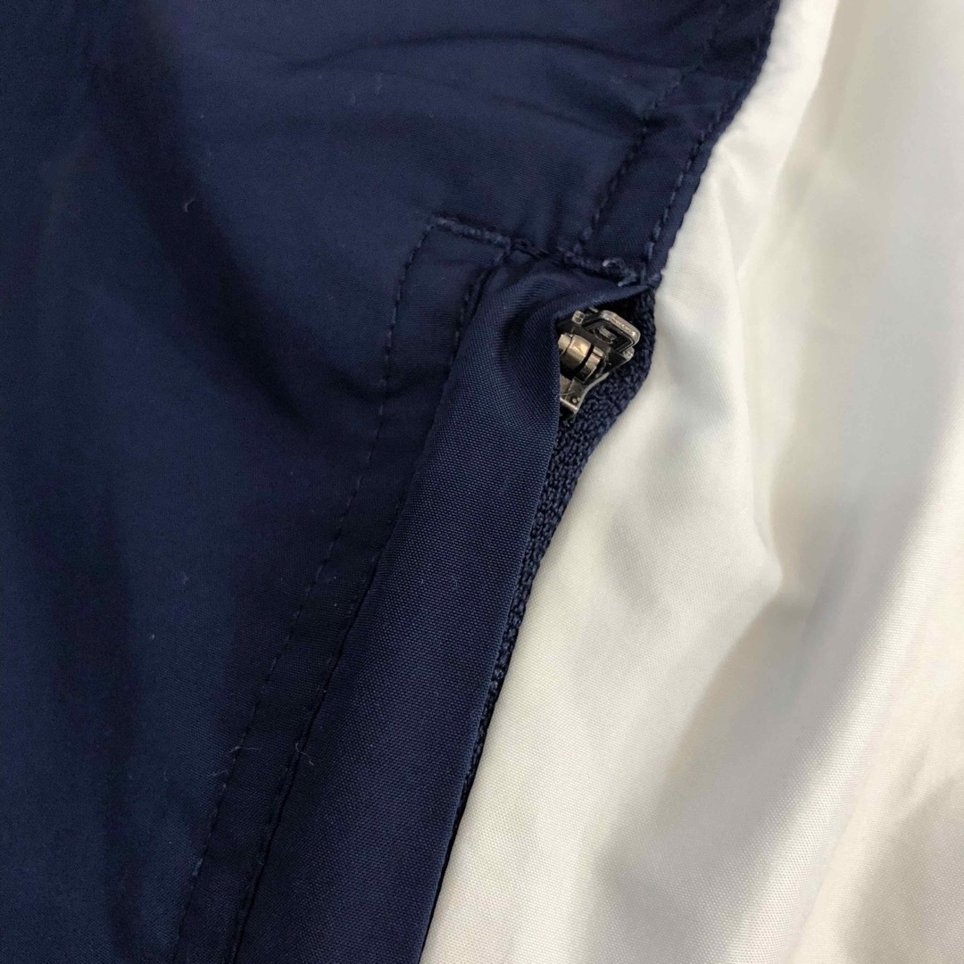 NIKE(ナイキ)のナイキ　ウィンドブレーカー　ナイロンジャケット　白　ネイビー レディースのジャケット/アウター(ナイロンジャケット)の商品写真