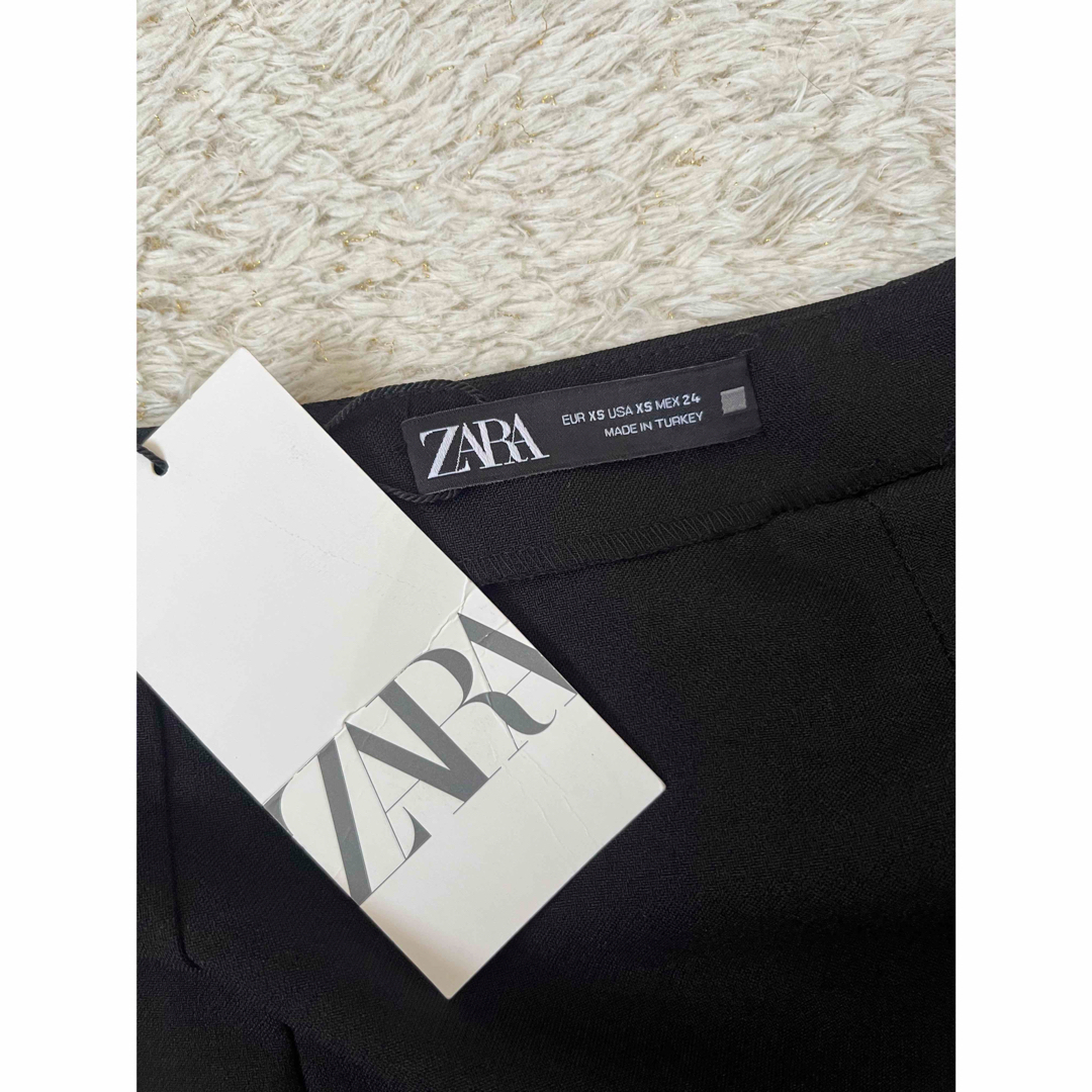 ZARA(ザラ)の新品　ZARA ザラ　ロングスカート　スカート　マーメイド　黒　人気　完売 レディースのスカート(ロングスカート)の商品写真
