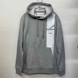 カルバンクライン(Calvin Klein)の新品　CK　カルバンクライン パーカー gr fleece-monogram L(パーカー)