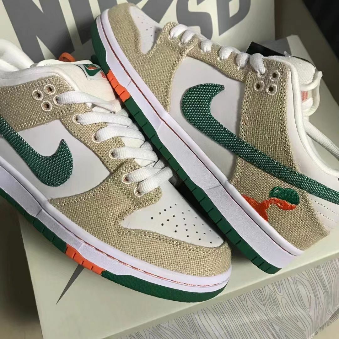 NIKE  SB ナイキ エスビー