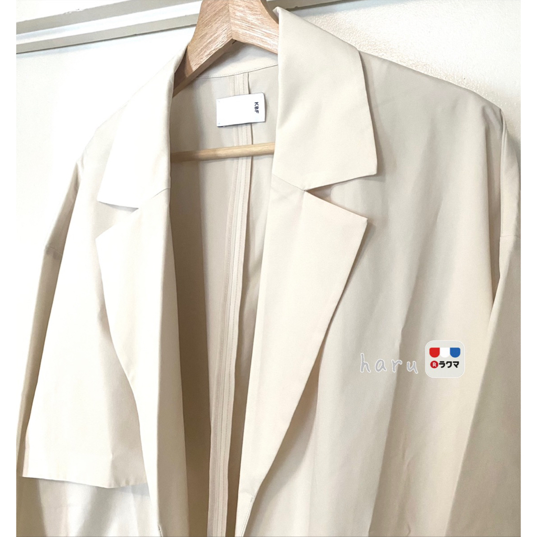 KBF(ケービーエフ)のKBF テーラードライトコート オフホワイト   レディースのジャケット/アウター(ロングコート)の商品写真