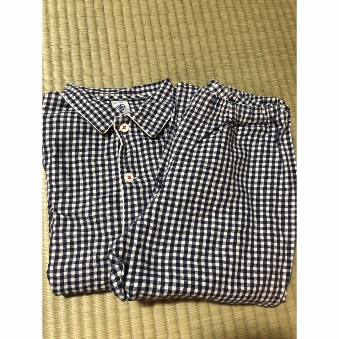 PETIT BATEAU(プチバトー)のプチバトー　パジャマ　男女　140センチ キッズ/ベビー/マタニティのキッズ服男の子用(90cm~)(パジャマ)の商品写真