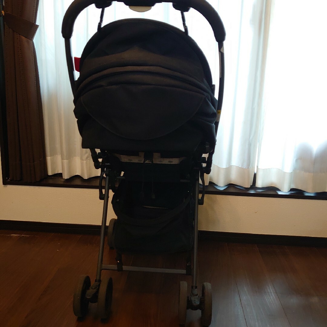 美品【アップリカ ラクーナライト】ベビーカー 地域限定直受取11000円