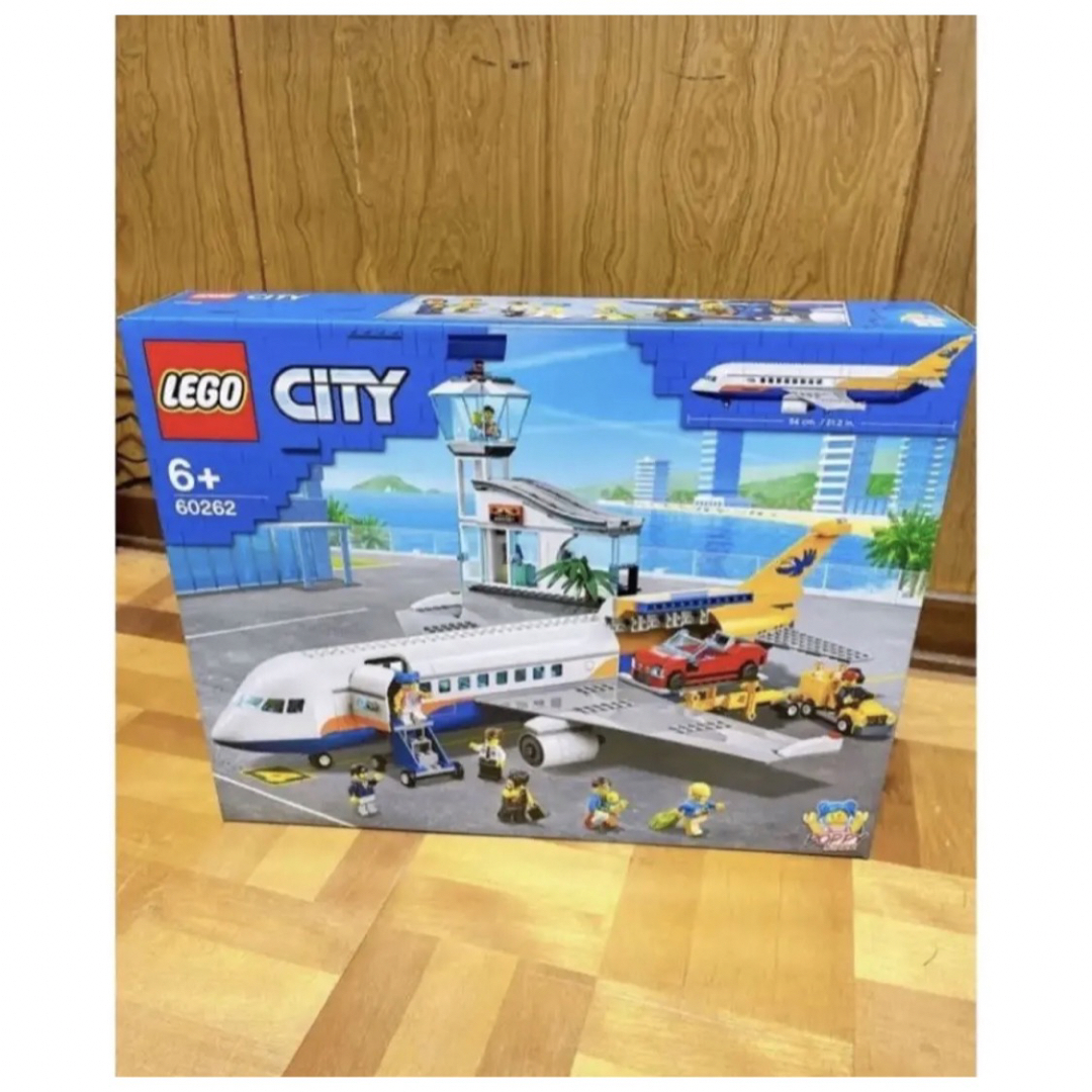 新品未使用　レゴ(LEGO) シティ パッセンジャー エアプレイン 60262 キッズ/ベビー/マタニティのおもちゃ(知育玩具)の商品写真