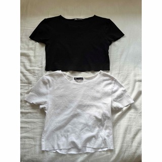 ザラ(ZARA)のZARA クロップドTシャツ　2色セット(Tシャツ(半袖/袖なし))