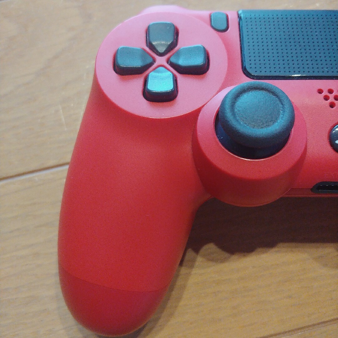 PlayStation4(プレイステーション4)のPS4 プレイステーション4 コントローラー　DUALSHOCK4　ジャンク エンタメ/ホビーのゲームソフト/ゲーム機本体(その他)の商品写真