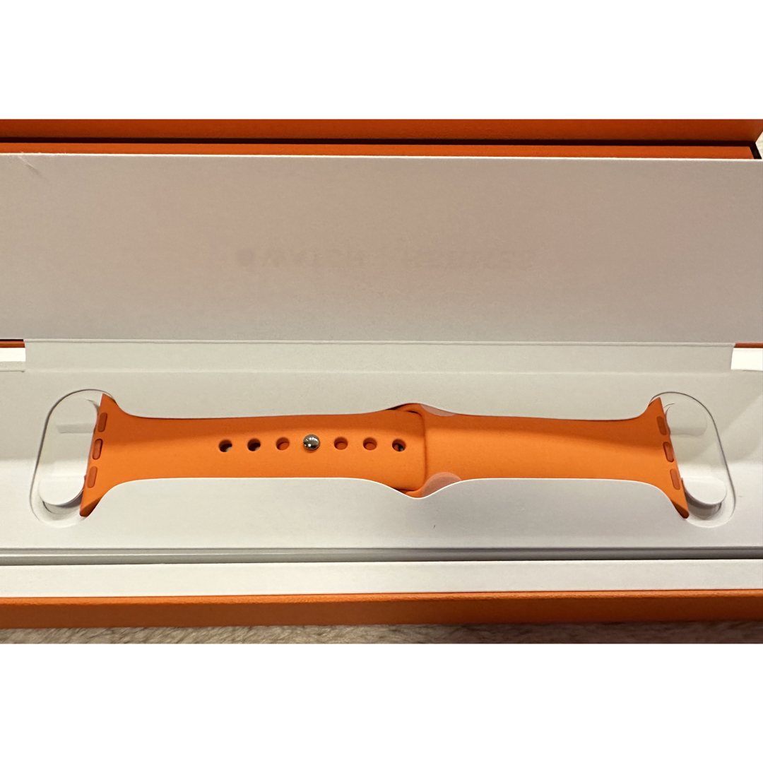 Hermes(エルメス)の【極美品】Apple Watch Herms Series8⭐︎ストラップ未使用 スマホ/家電/カメラのスマートフォン/携帯電話(その他)の商品写真