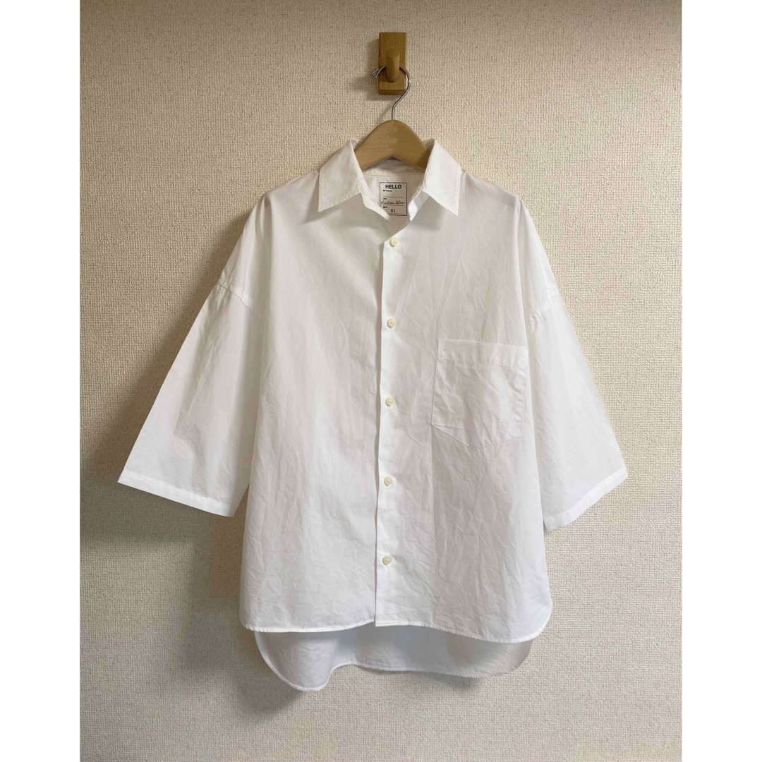 MADISONBLUE(マディソンブルー)の【MADISONBLUE】J.BRADLEY SHIRT/ホワイト/01 レディースのトップス(シャツ/ブラウス(半袖/袖なし))の商品写真