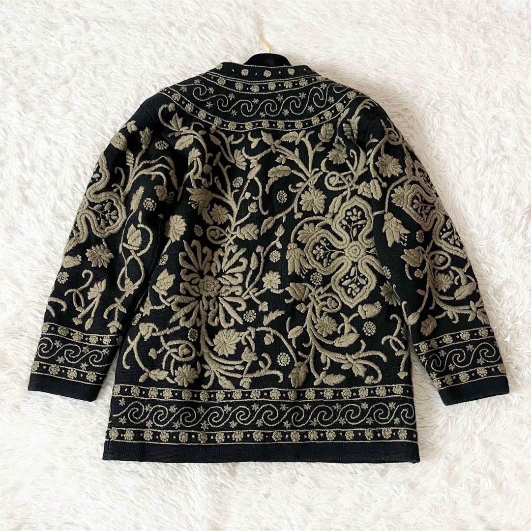 ヴィンテージ 総刺繍 カーディガン 花柄 レトロ y2K 飾りボタン 厚手 黒