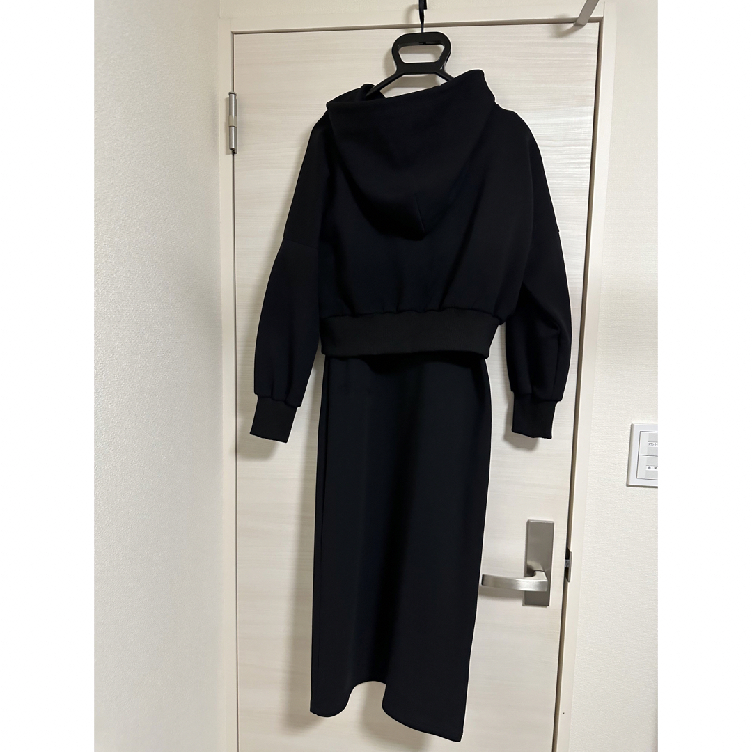 最終価格 MONAMOUR zip hoodie×dress black