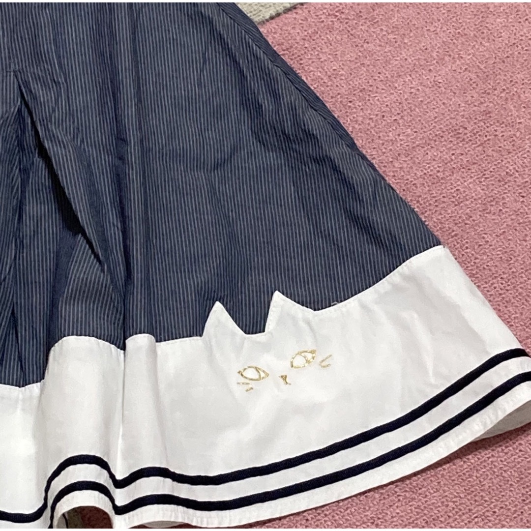 ARROW - ☆ねこちゃんスカートの通販 by COCO's shop |アローならラクマ ARROW 白 ねこ柄 スカート ニットセット
