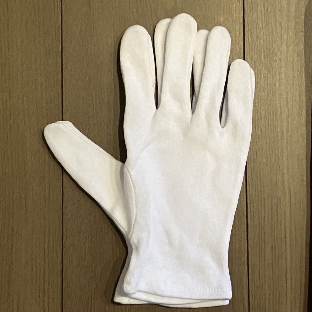 【お値下げ中】結婚式　新郎　グローブ　手袋　ウェディング　ブライダル　白 メンズのファッション小物(手袋)の商品写真