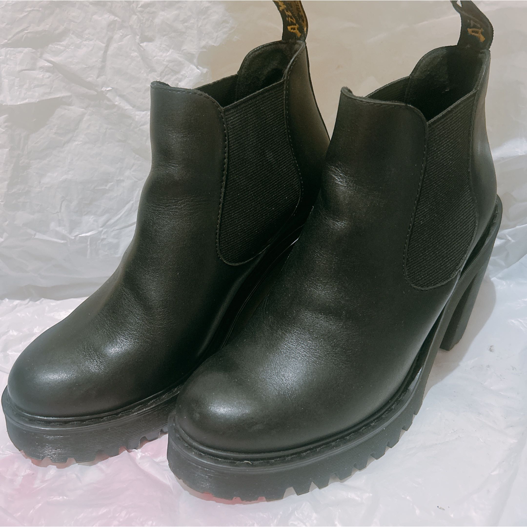 Dr.Martens(ドクターマーチン)のDr.Martens HURSTON レディースの靴/シューズ(ブーツ)の商品写真