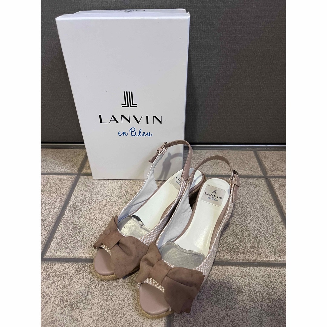 ランバン　サンダル　LAVVIN 靴　ウェッジソール レディースの靴/シューズ(サンダル)の商品写真