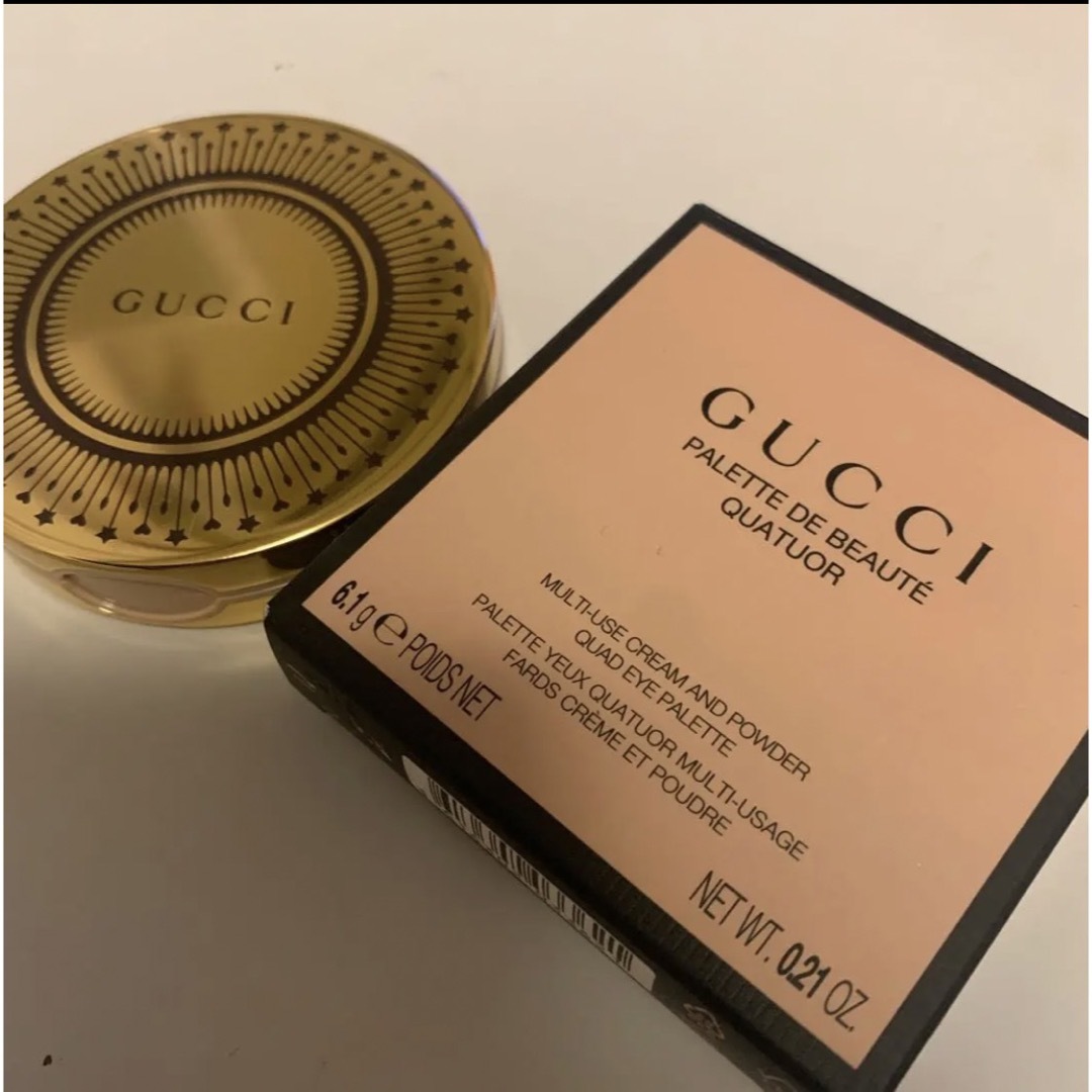 Gucci(グッチ)のグッチパレットドゥボーテクアチュオール　02 コスメ/美容のベースメイク/化粧品(アイシャドウ)の商品写真