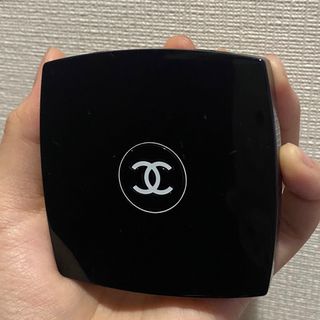 chanel コンパクトミラー 手鏡 シャネル 可愛い カガミ 二つ折り