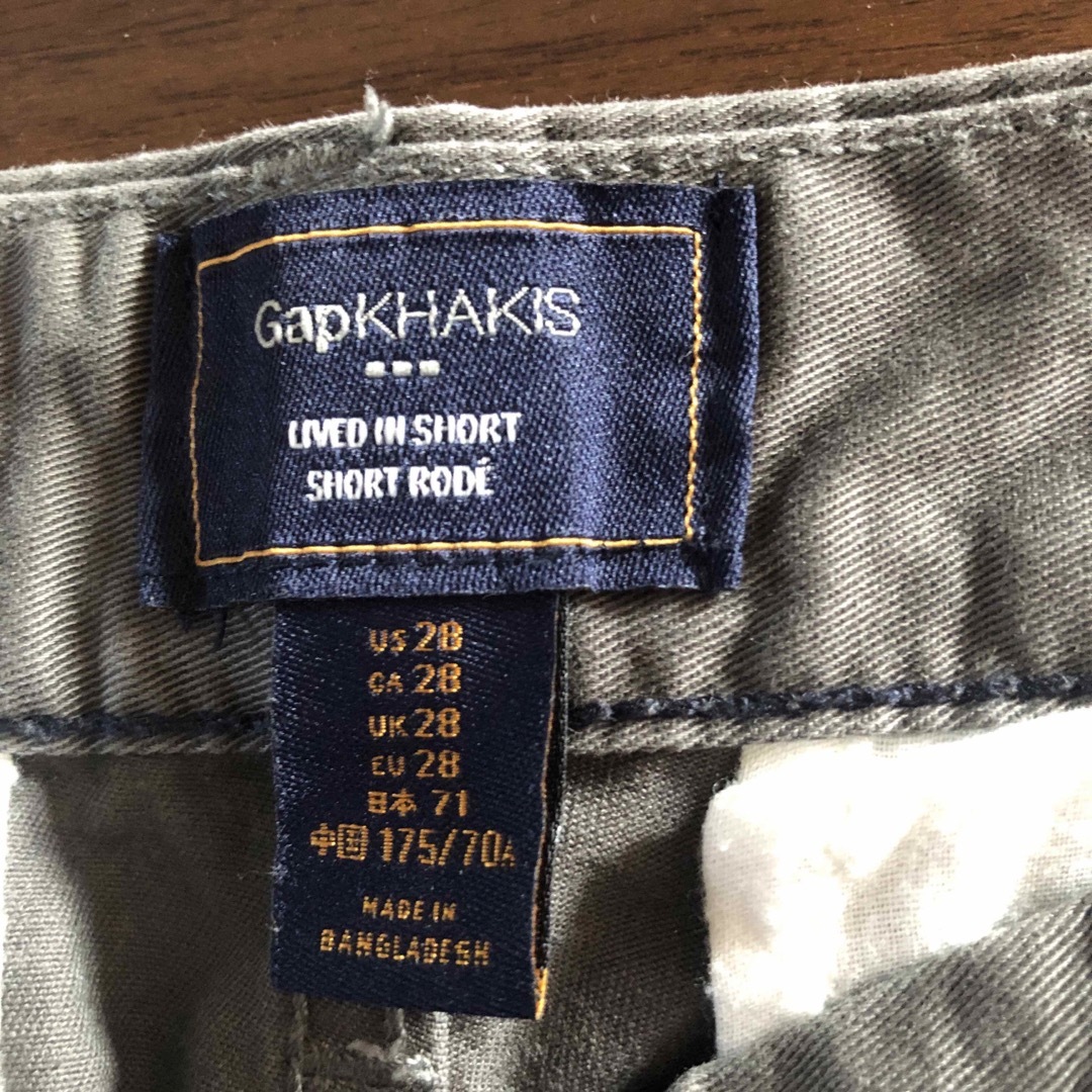 GAP(ギャップ)のGAP KHAKIS ショートパンツ　ひざ上丈 メンズのパンツ(ショートパンツ)の商品写真