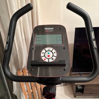 Reebok - オススメ Reebok GB50 エアロバイク バイク用マット付きの