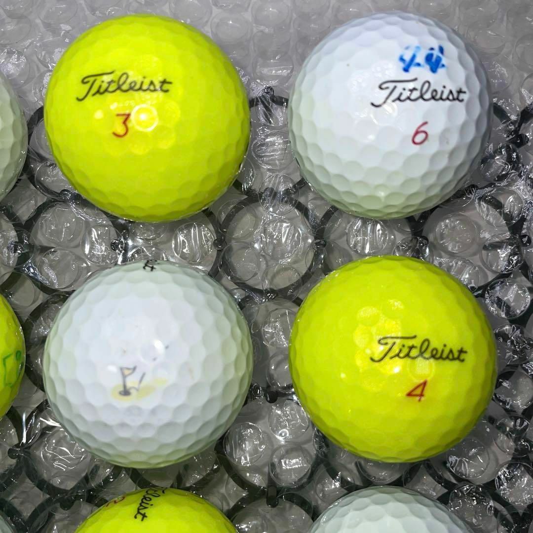 Titleist(タイトリスト)の21年23年プロV1X黄色　白【20球】219Aランクおまけtee付 スポーツ/アウトドアのゴルフ(その他)の商品写真