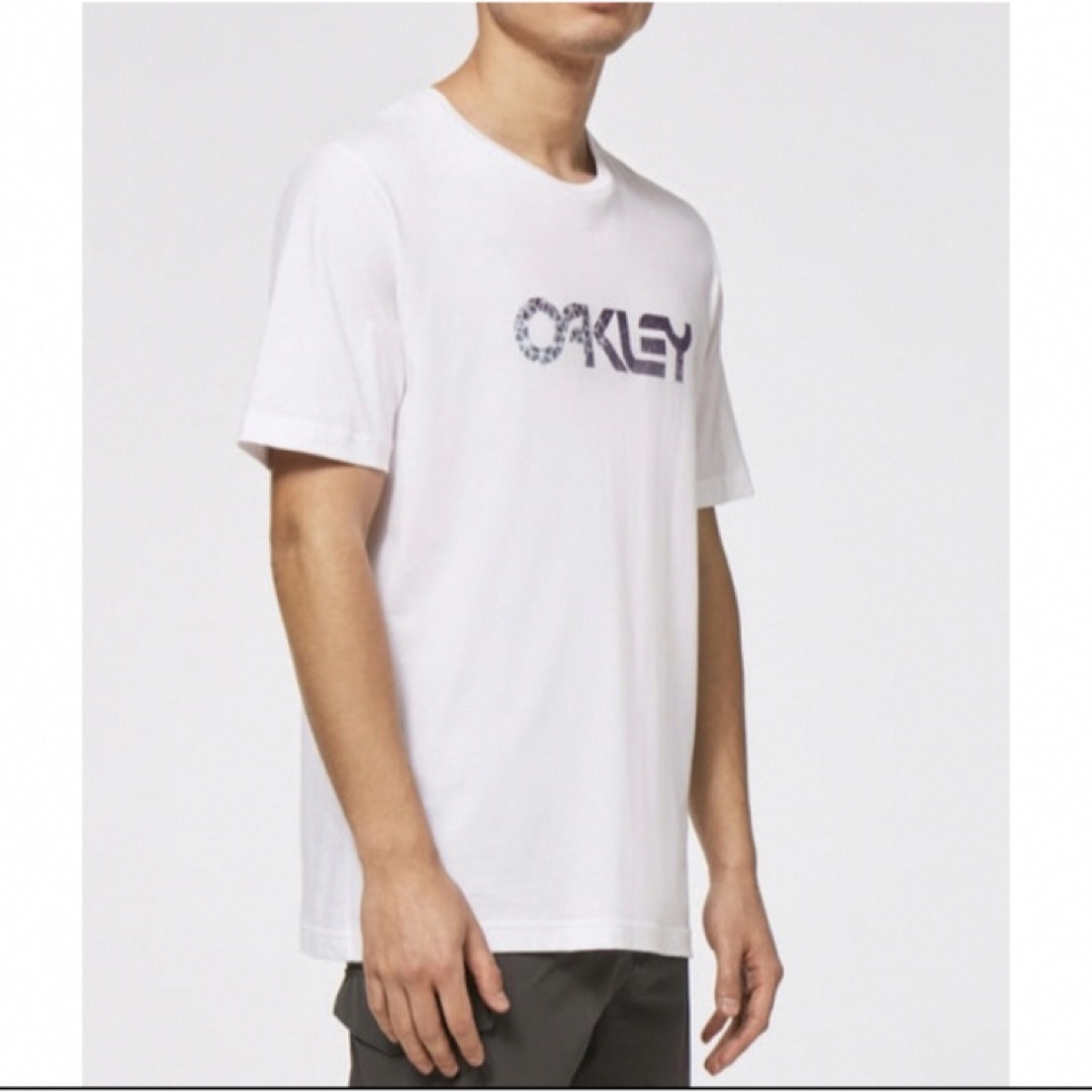 Oakley(オークリー)の送料無料 新品 OAKLEY B1B Nebulous Logo Tee XL メンズのトップス(Tシャツ/カットソー(半袖/袖なし))の商品写真