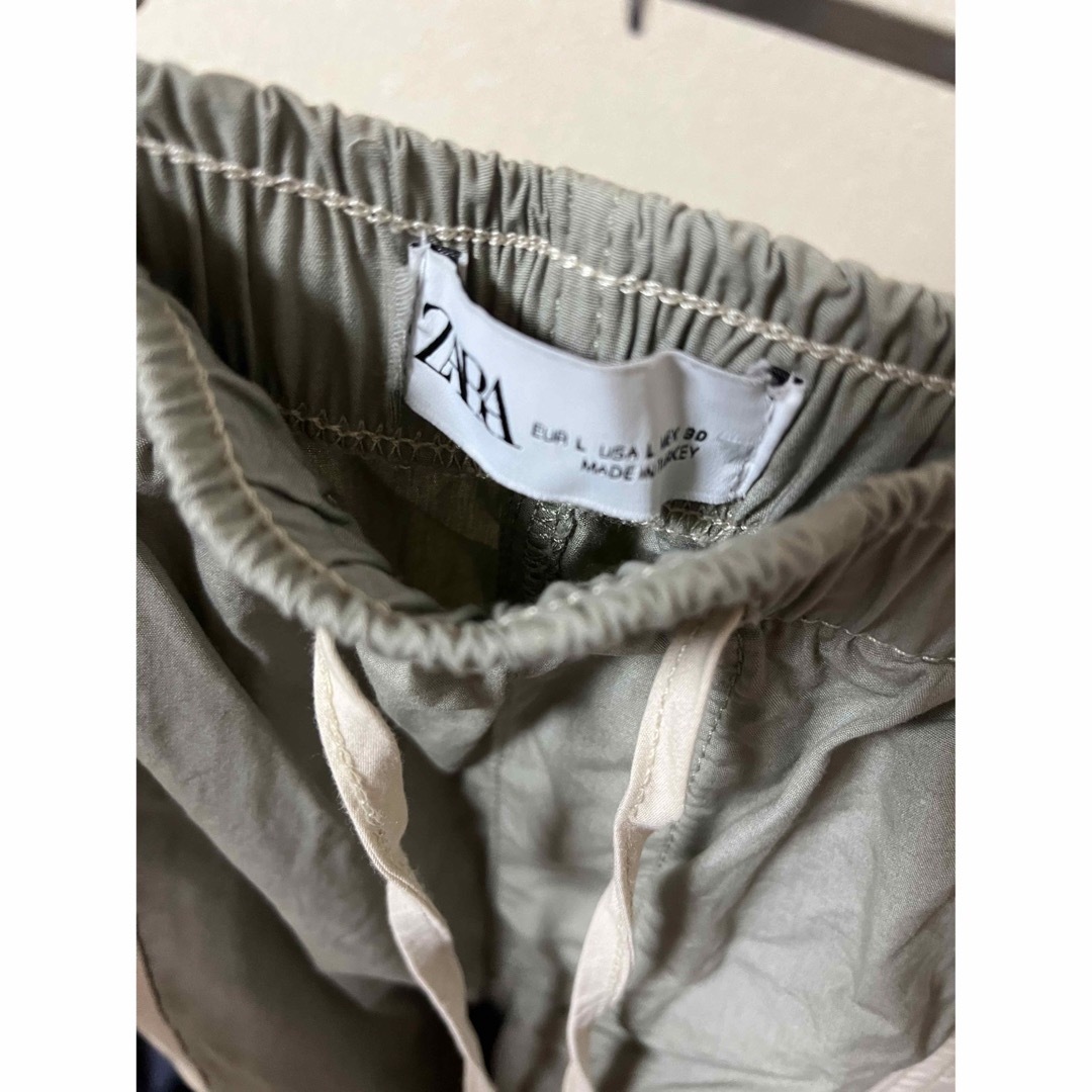 ZARA(ザラ)のZara カーゴパンツ レディースのパンツ(ワークパンツ/カーゴパンツ)の商品写真