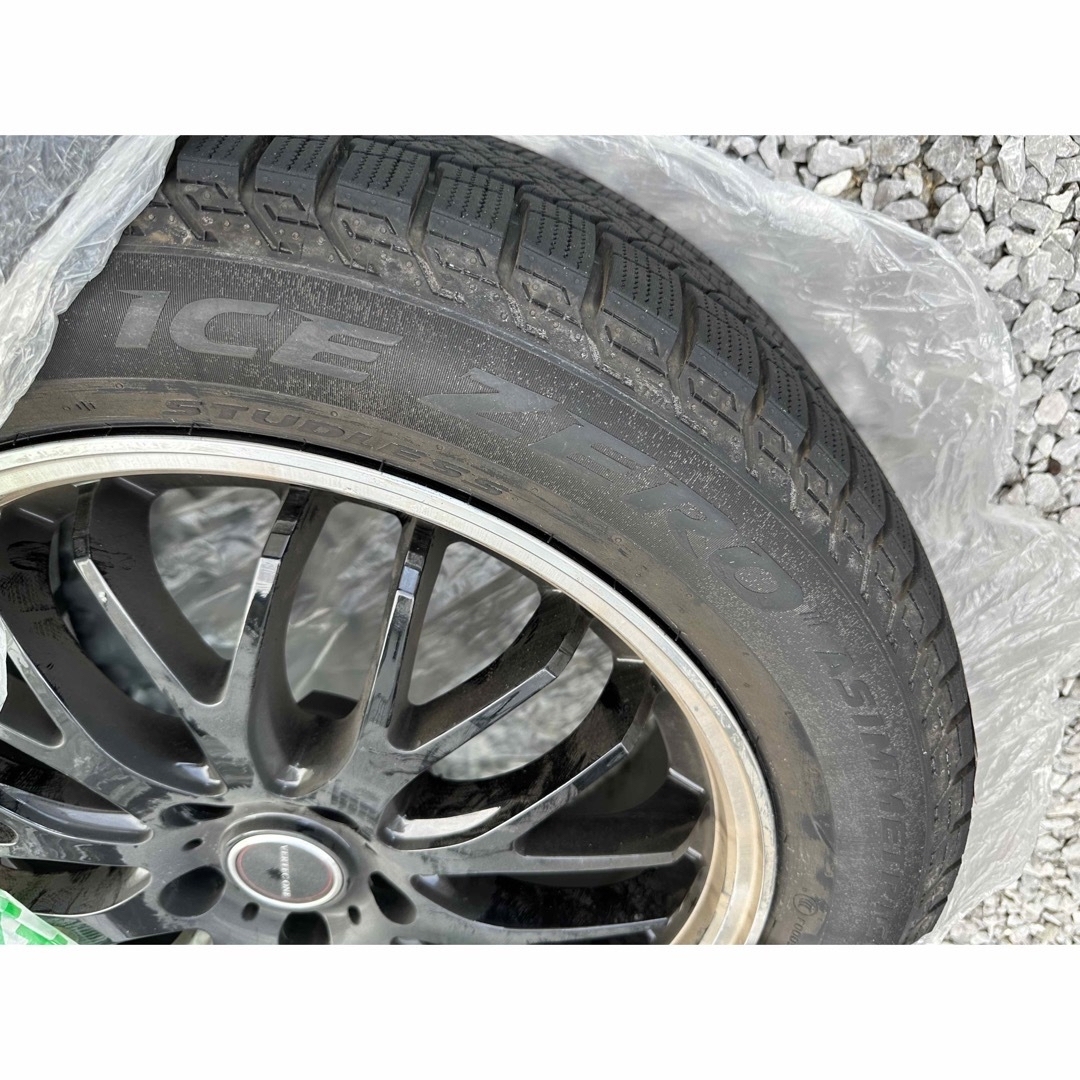 ピレリ(ピレリ)のアルファード30系　スタッドレスタイヤ　ホイール　セット　18インチ 自動車/バイクの自動車(タイヤ・ホイールセット)の商品写真