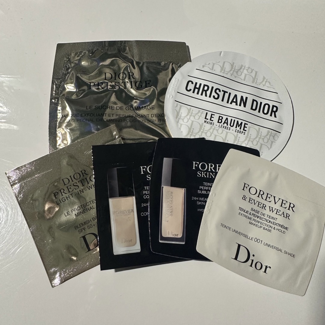 Dior(ディオール)のDior(サンプル詰め合わせ) コスメ/美容のベースメイク/化粧品(ファンデーション)の商品写真