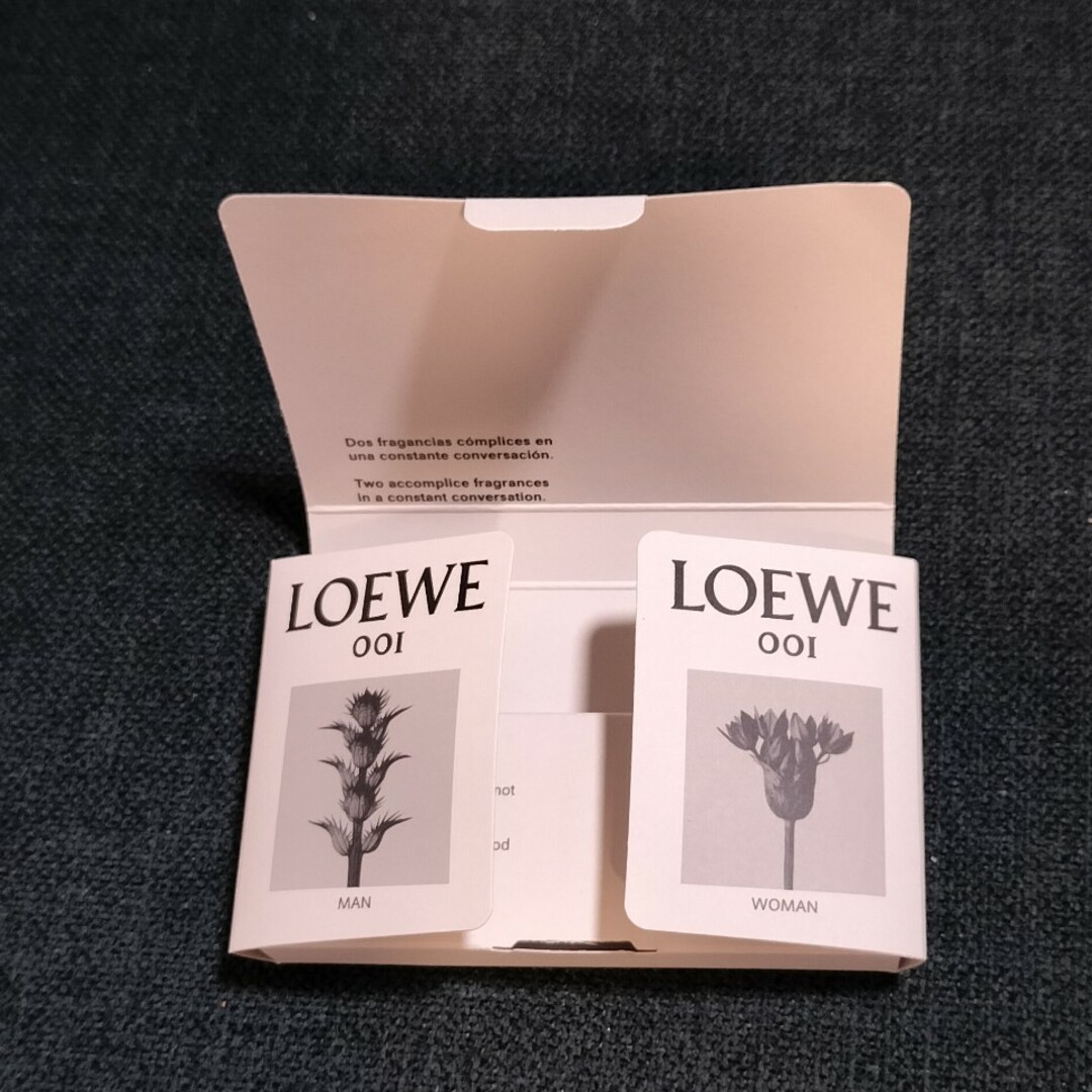 LOEWE(ロエベ)のLOEWE　ロエベ　香水サンプル コスメ/美容のキット/セット(サンプル/トライアルキット)の商品写真