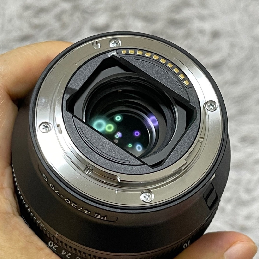 SONY(ソニー)の美品 SONY FE 20-70mm F4 G SEL2070G 3年ワイド保証 スマホ/家電/カメラのカメラ(レンズ(ズーム))の商品写真