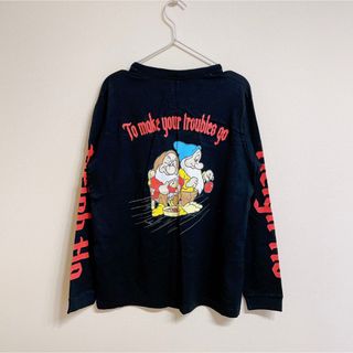 タケオキクチ(TAKEO KIKUCHI)のタケオキクチ　白雪姫　Disney メンズ　ロンT コラボTシャツ ロゴTシャツ(Tシャツ/カットソー(七分/長袖))