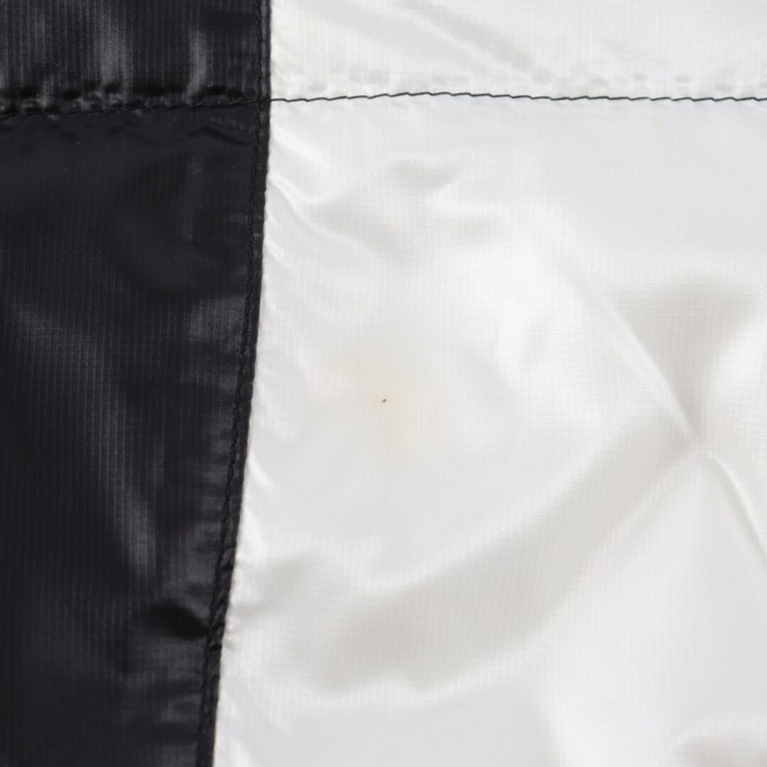 Kappa(カッパ)のカッパ ダウンベスト フルジップ フード付 ロゴ 無地 モノトーン アウター スポーツ 白 黒 レディース Sサイズ ホワイト Kappa レディースのジャケット/アウター(ダウンベスト)の商品写真