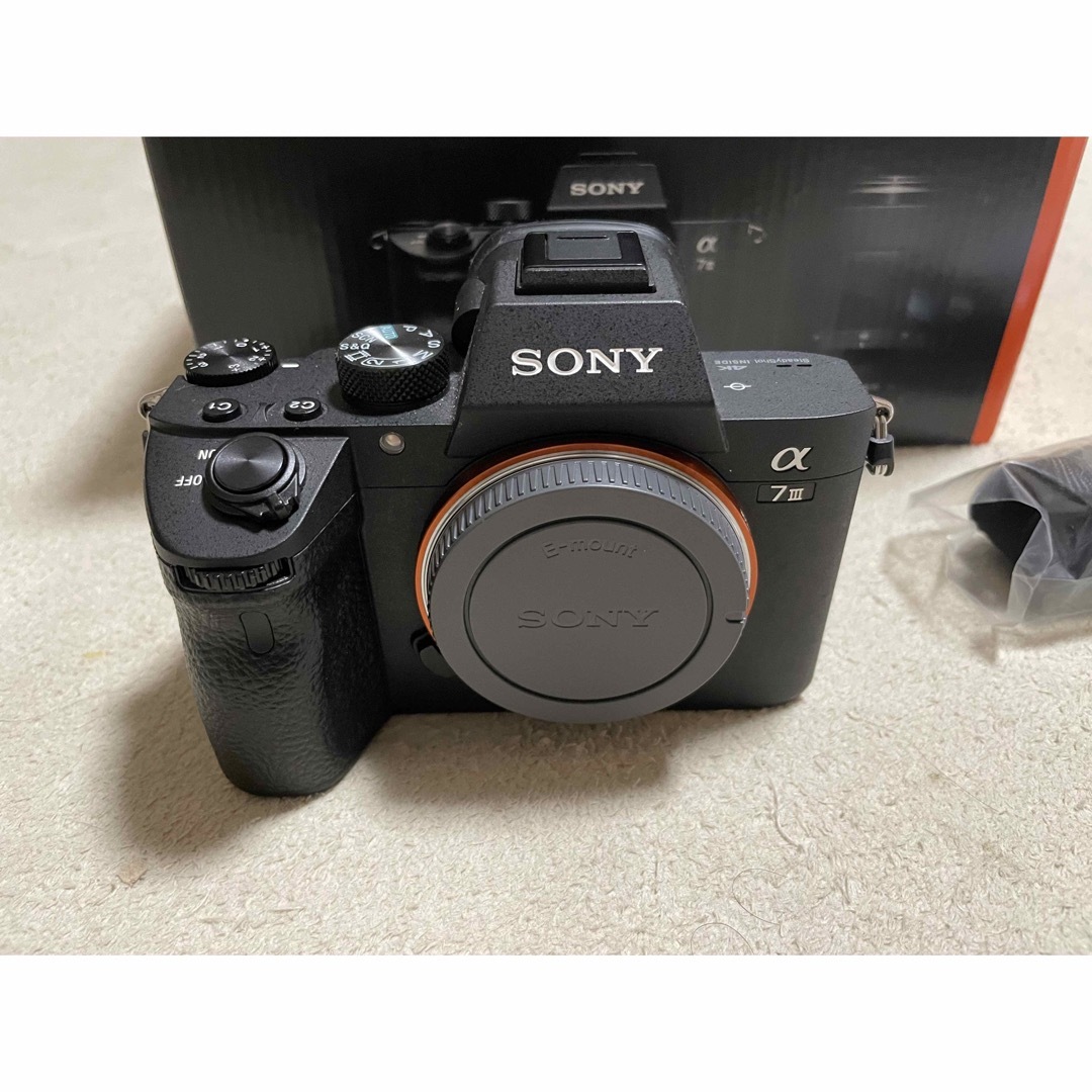 SONY(ソニー)のsony α7III  中古美品 スマホ/家電/カメラのカメラ(ミラーレス一眼)の商品写真