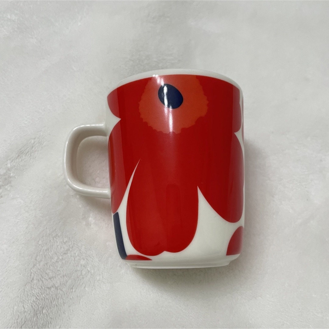 marimekko(マリメッコ)のさら様専用　マリメッコ　マグカップ インテリア/住まい/日用品のキッチン/食器(食器)の商品写真