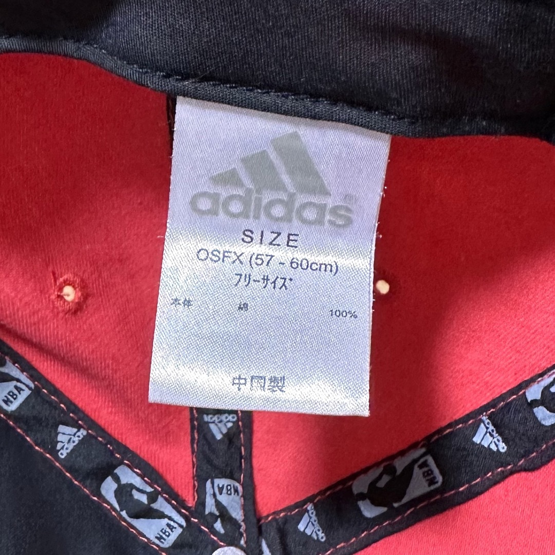 adidas(アディダス)の古着 adidas × NBA - CHICAGO BULLS キャップ メンズの帽子(キャップ)の商品写真