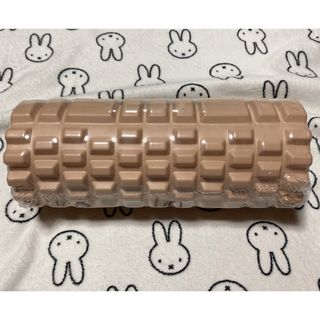 ☆新品未使用☆  フォームローラー　ベージュ(トレーニング用品)