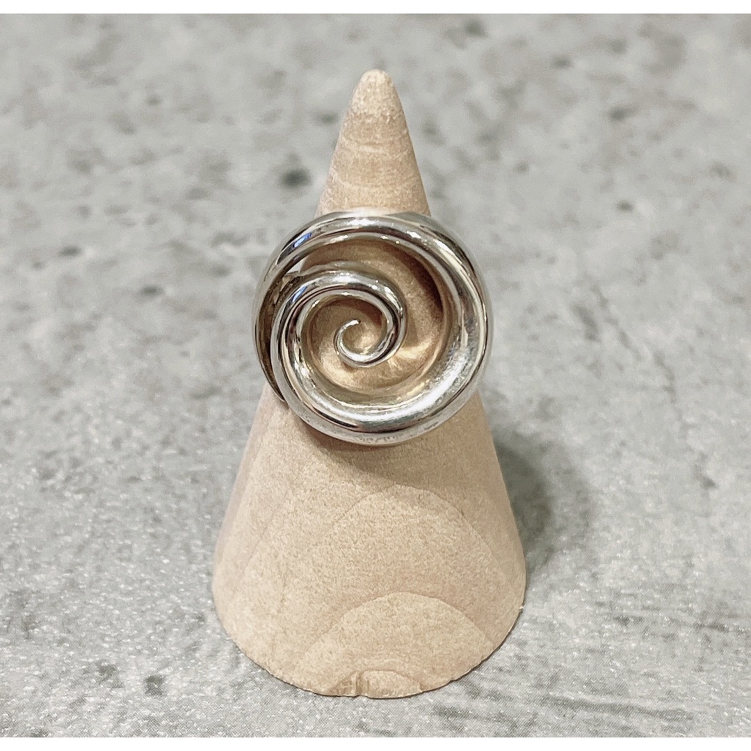 美品 Le Chic Radical Spiral Ring シルバー リング