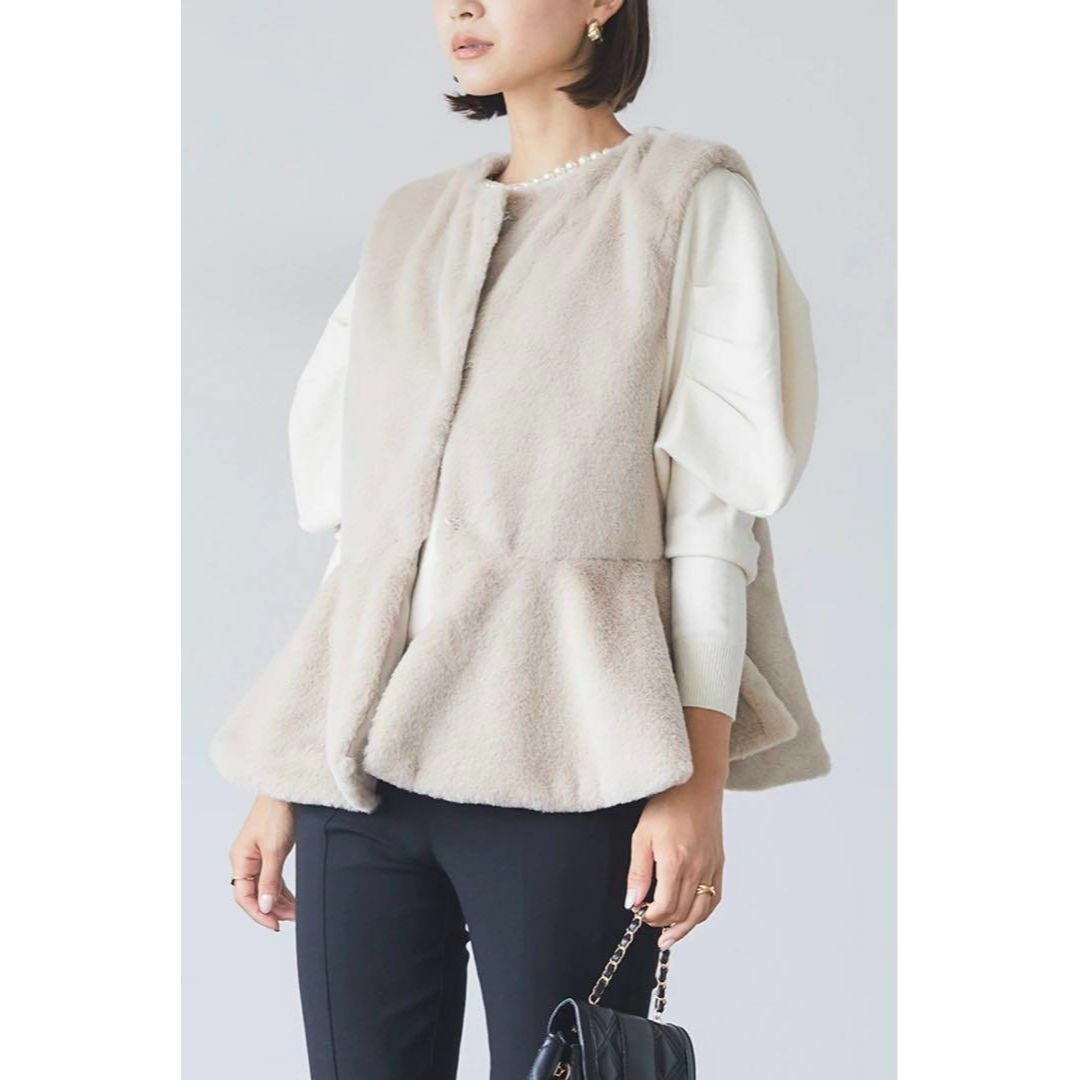 新入荷❣️限定!ペプラムエコファーベスト ベージュ frene