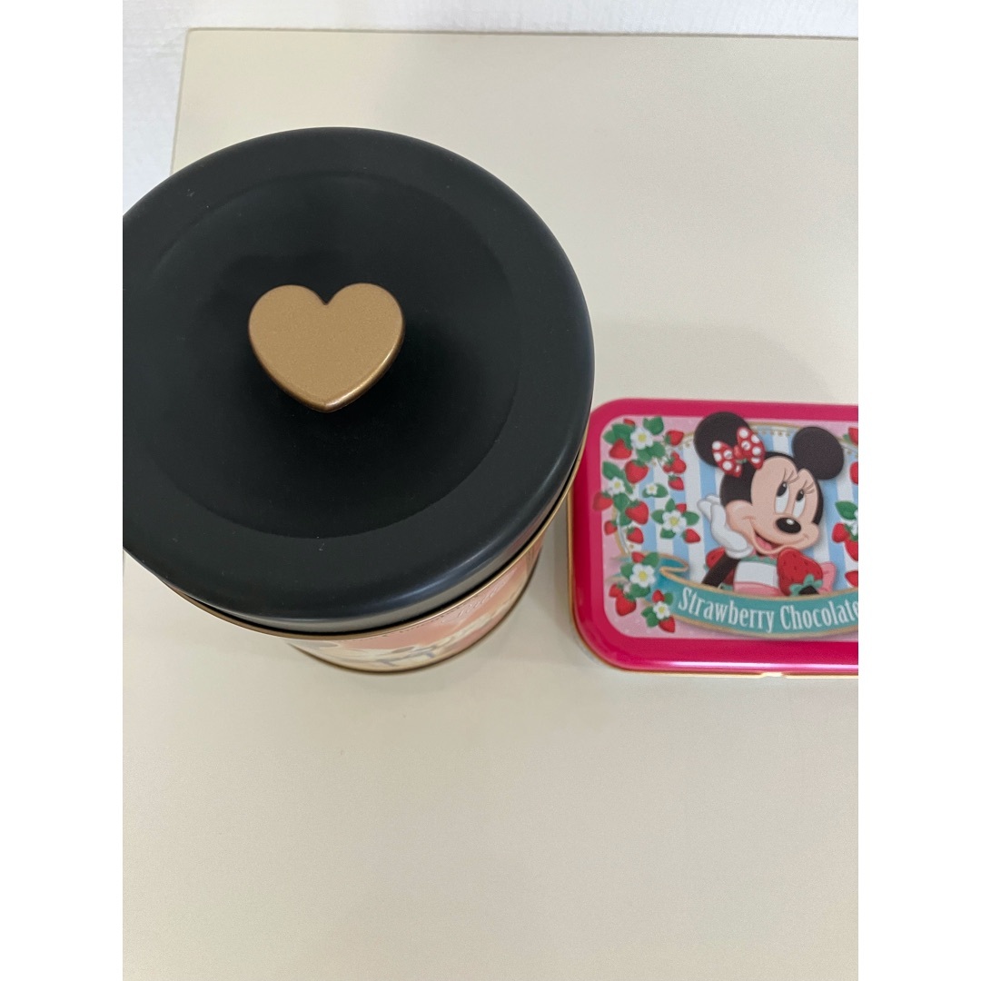  Disney 空き缶2コセット インテリア/住まい/日用品のキッチン/食器(収納/キッチン雑貨)の商品写真