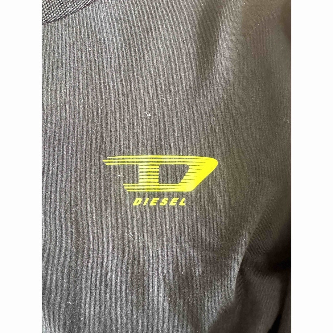 DIESEL(ディーゼル)のDLESELディーゼル　長袖Tシャツ  ロンTメンズ メンズのトップス(Tシャツ/カットソー(七分/長袖))の商品写真