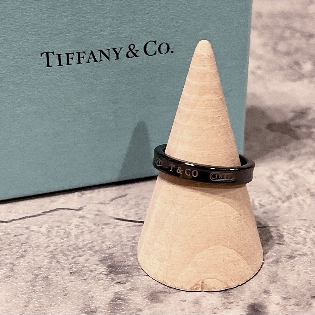 希少 美品 TIFFANY＆Co. ナローリング ブラックチタン 20号