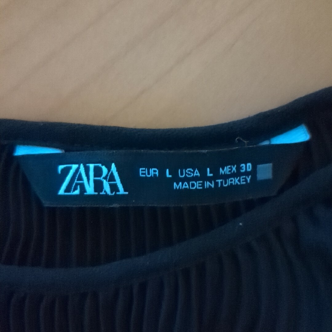 ZARA(ザラ)の最終価格！ZARA  フリルトップス  ブラウス  シースルー レディースのトップス(シャツ/ブラウス(半袖/袖なし))の商品写真