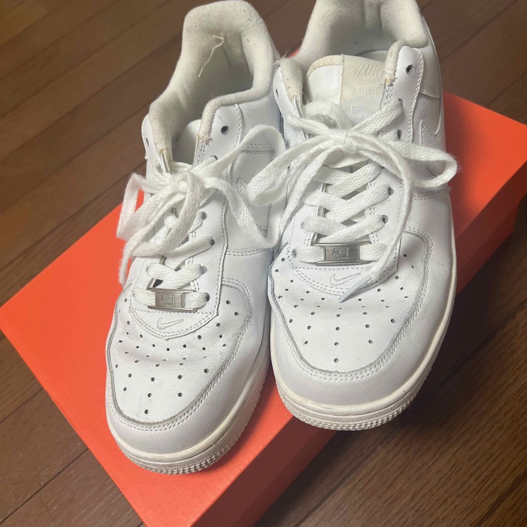 NIKE(ナイキ)のSupreme Nike ナイキ Air Force 1 Low White  レディースの靴/シューズ(スニーカー)の商品写真